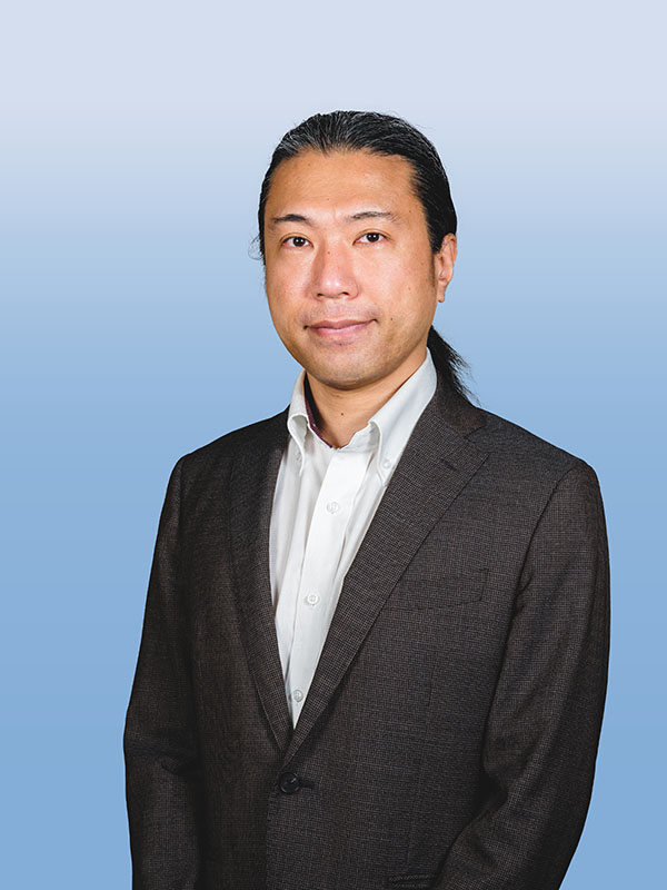 Kenichi Okada